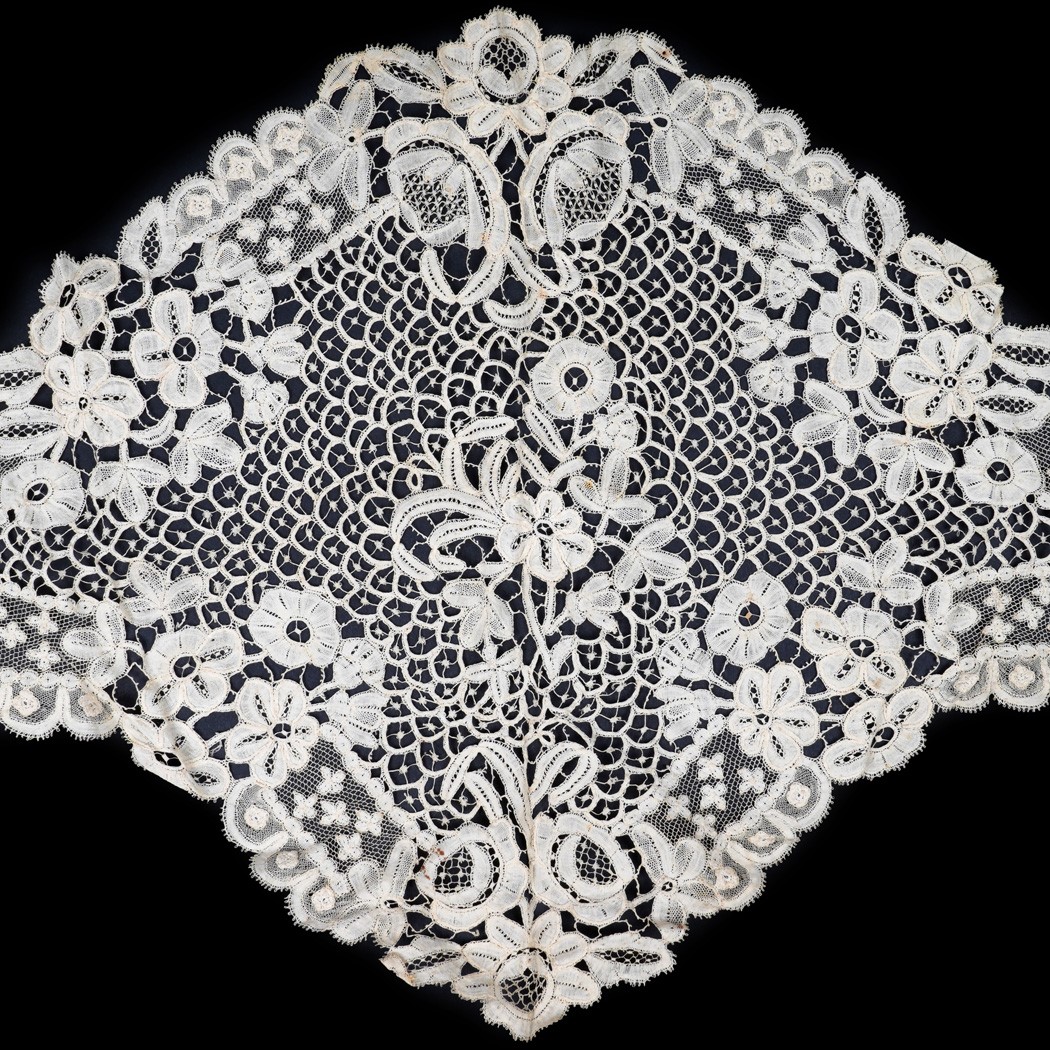 The Collectors' Auction